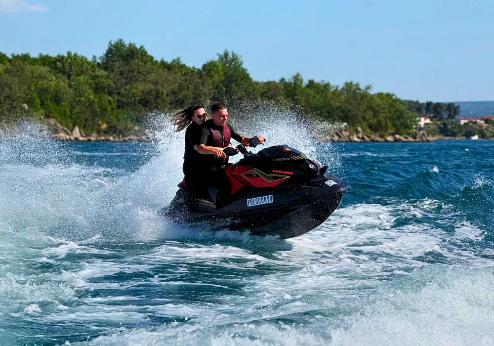 Silesia Camp Donji Karin SKUTERY WODNE