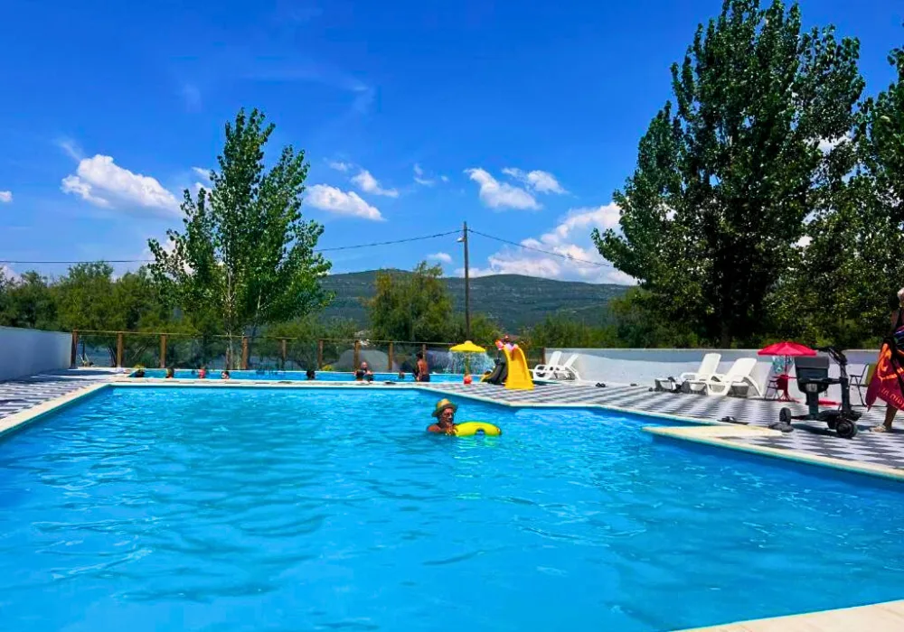 basen Silesia Camp Donji Karin